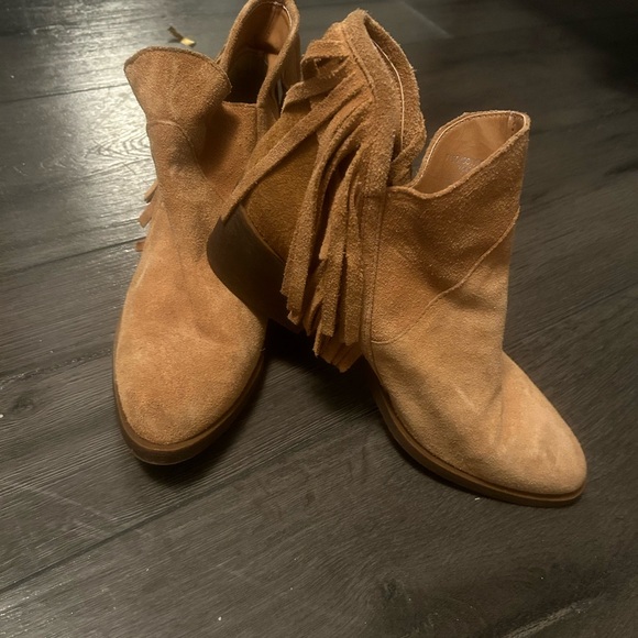 Suede Zara fringe booties. - Picture 2 of 2